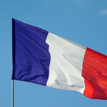 France Postpones Online Casino Regulation Amid Protests From Land-Based Operators