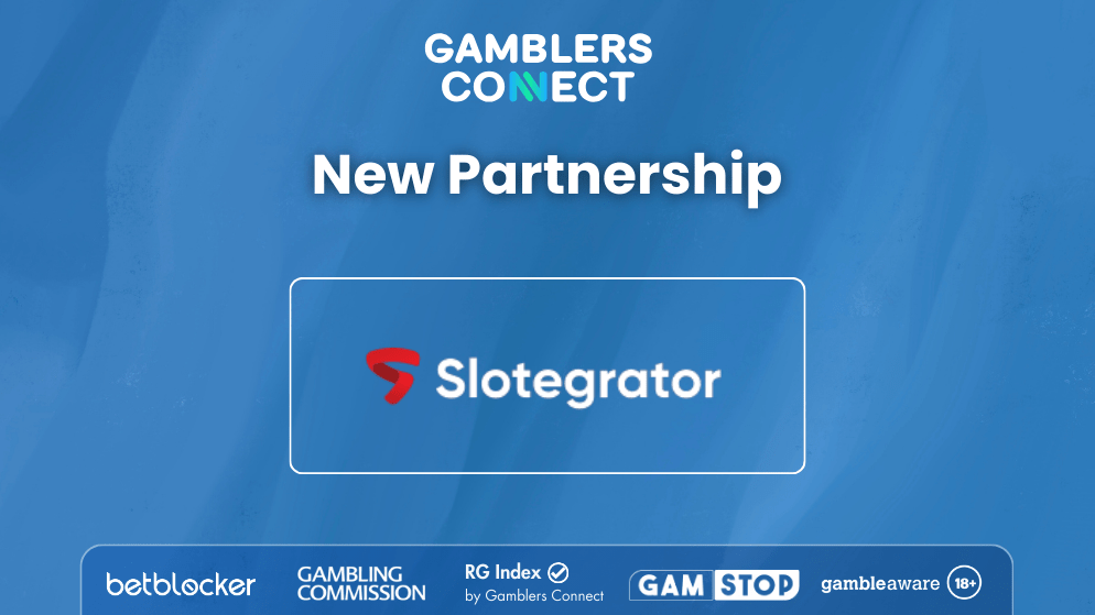 A conceptual diagram of the APIgrator solution, showing how it connects operators to over 40,000 certified games from various providers.