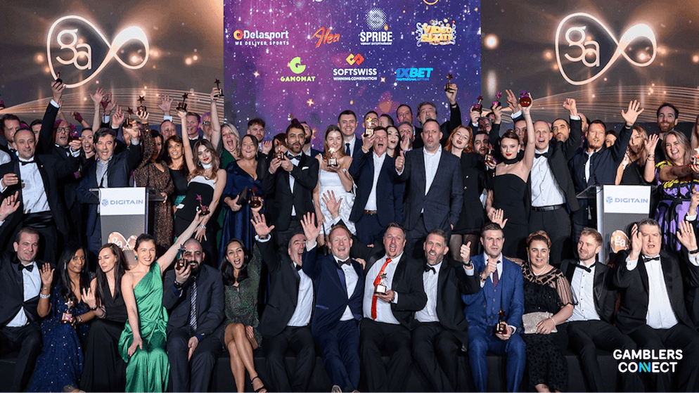 A split graphic showing the logos of BetMGM and Pragmatic Play against a gold 2026 International Gaming Awards award background.