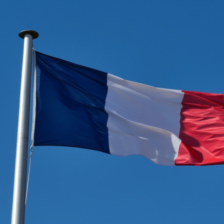 France Greenlights JONUM Decree: A 3-Year Experiment for Web3 Gaming