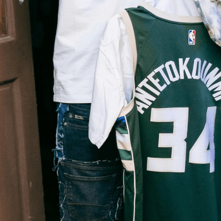 Giannis Antetokounmpo Trade Rumors: Bucks Star Linked to Warriors, Timberwolves in Potential Blockbuster